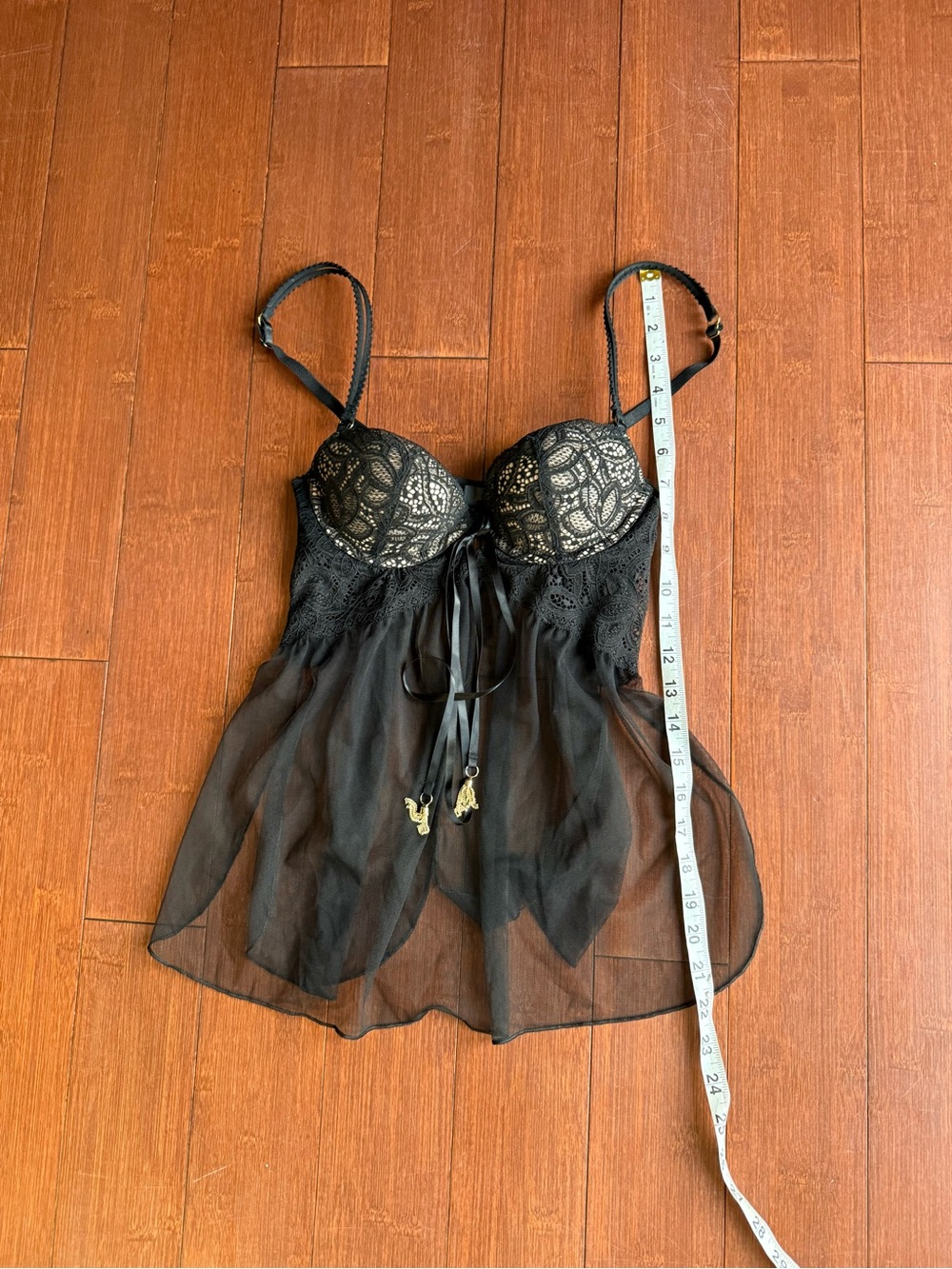 Victoria’s Secret Black Lace Sheer Babydoll Gold Charm Lingerie - 32B - Picture 10 of 10